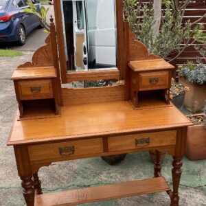 Late Victorian Kauri Pine Dressing Table C1900